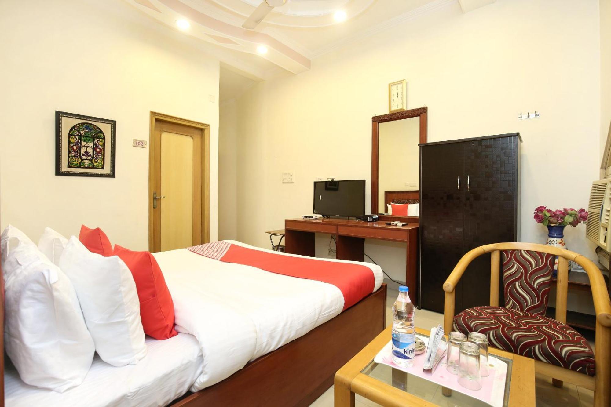 Hotel O Le Bon Ton 卢迪亚纳 外观 照片